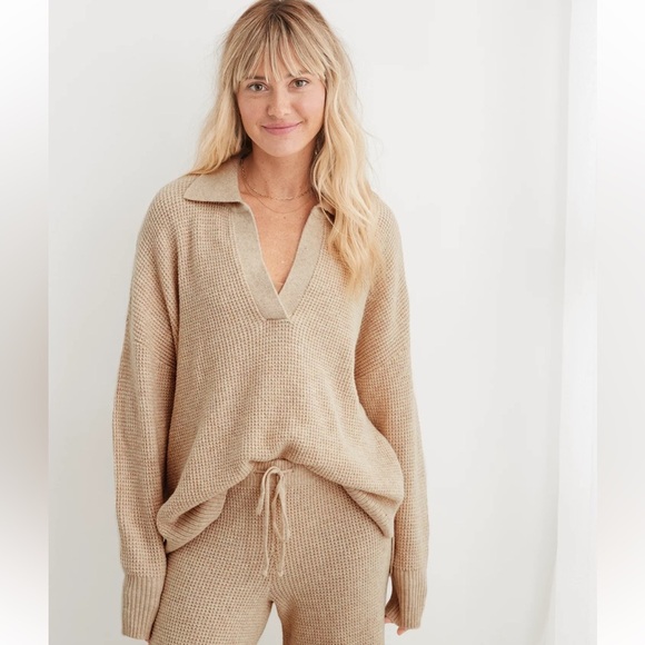Aerie CozyUp Waffle Polo Tan Beige Knit Oversized Sweater Women’s Size Large - Picture 1 of 8